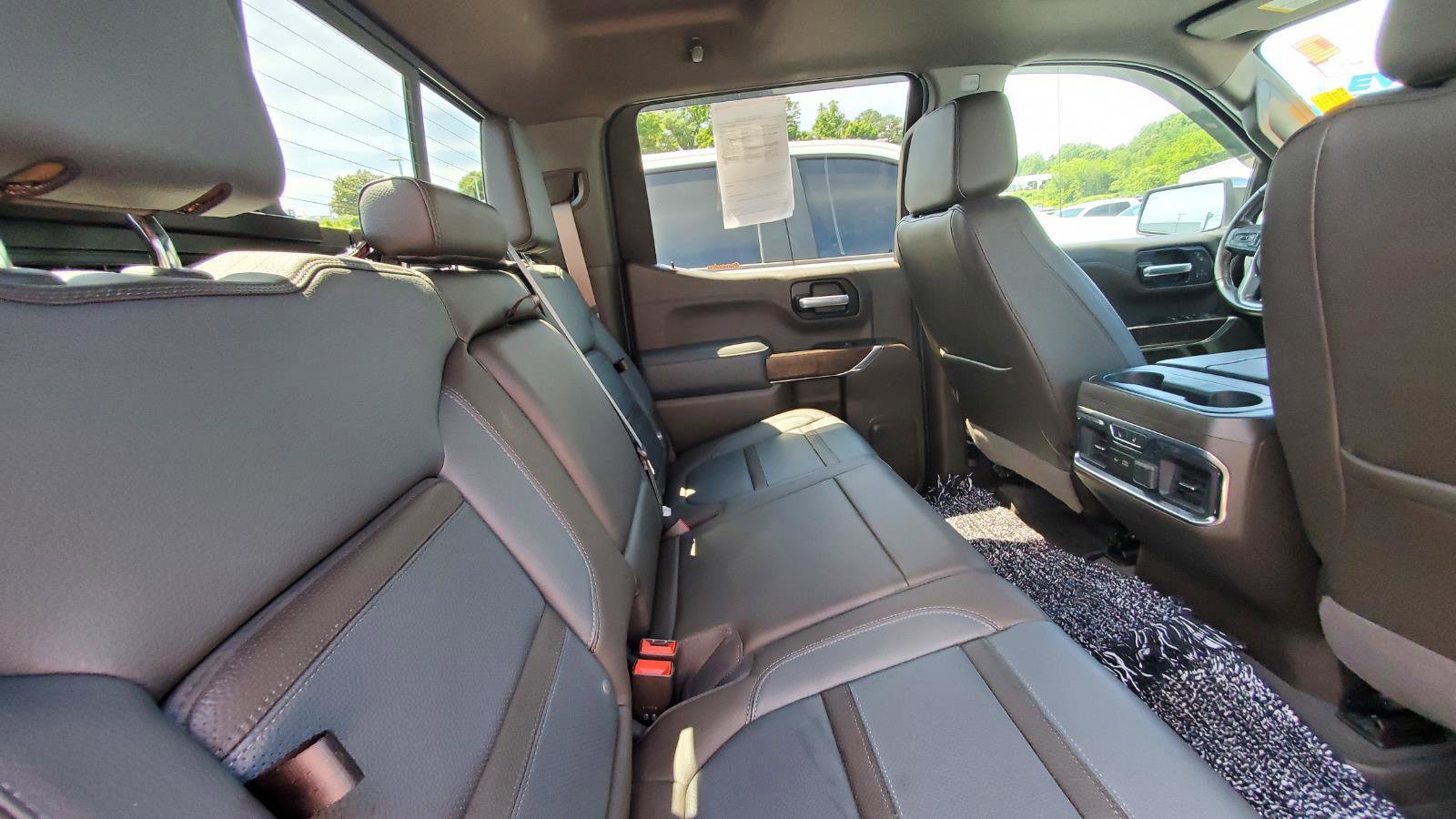 Used 2020 GMC Sierra 1500 Denali w/ Denali Ultimate Package AWD/4WD image 6