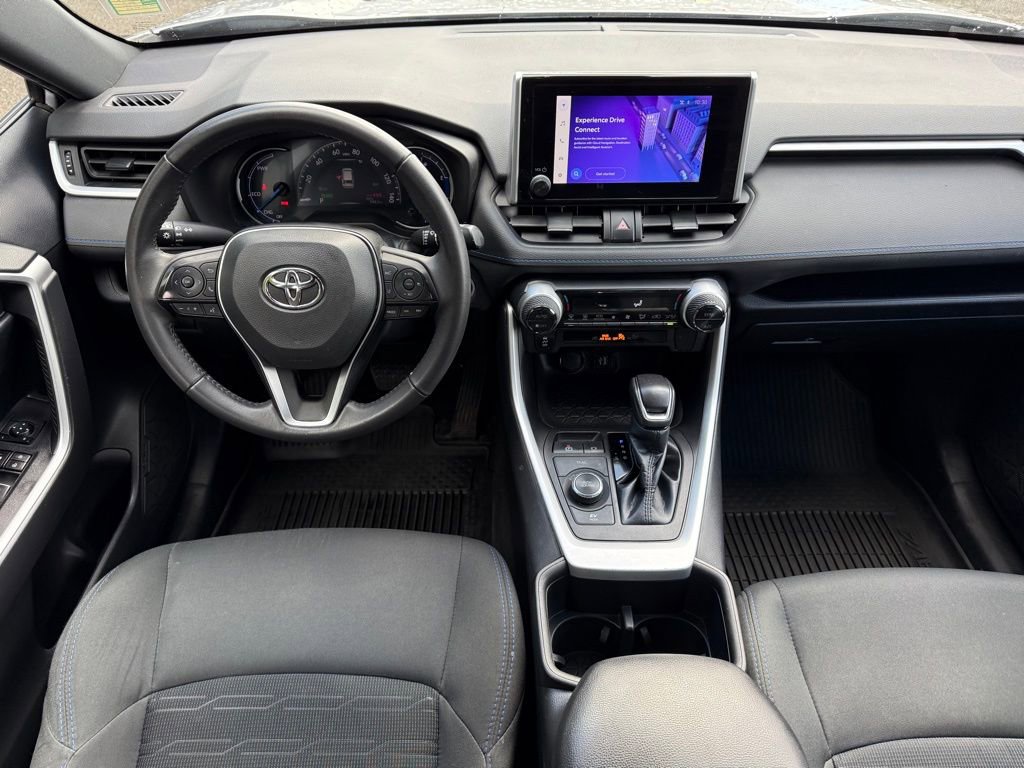 Used 2023 Toyota RAV4 SE AWD/4WD image 18