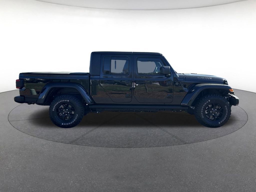 Used 2024 Jeep Gladiator Sport image 7