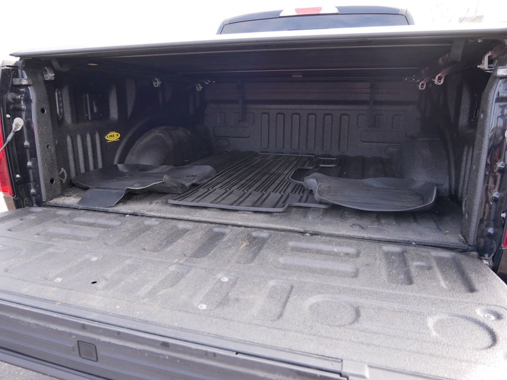 Used 2018 Ford F150 Lariat w/ Equipment Group 502A Luxury image 10