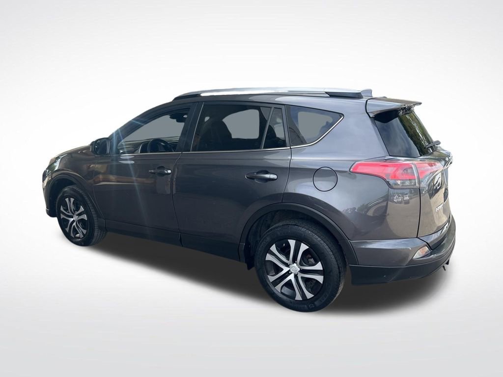 Used 2017 Toyota RAV4 LE w/ All Weather Liner Package AWD/4WD image 47