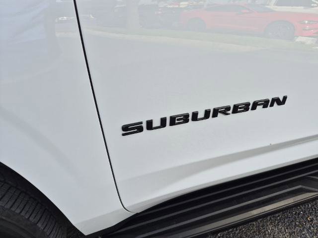 Used 2024 Chevrolet Suburban RST w/ Sport Performance Package RWD image 27