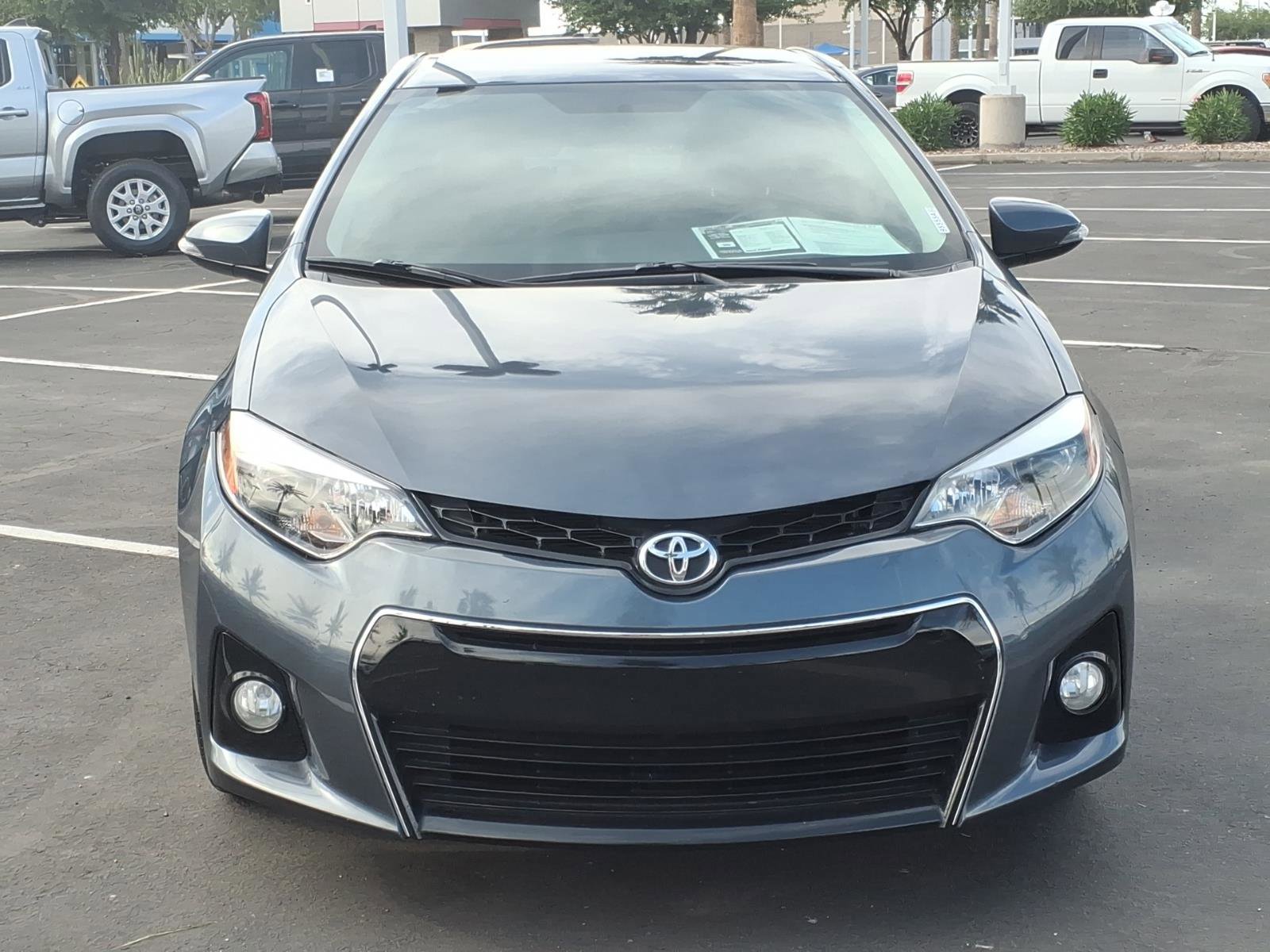 Used 2014 Toyota Corolla S image 2