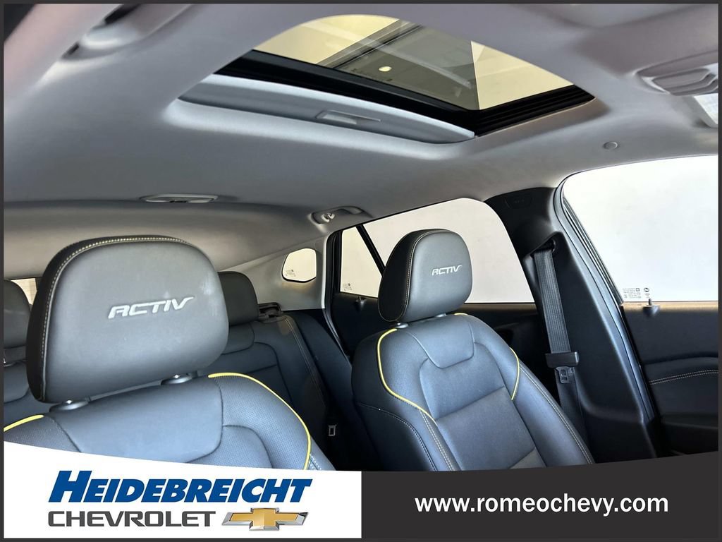 Used 2024 Chevrolet Trax ACTIV w/ Sunroof Package FWD image 33