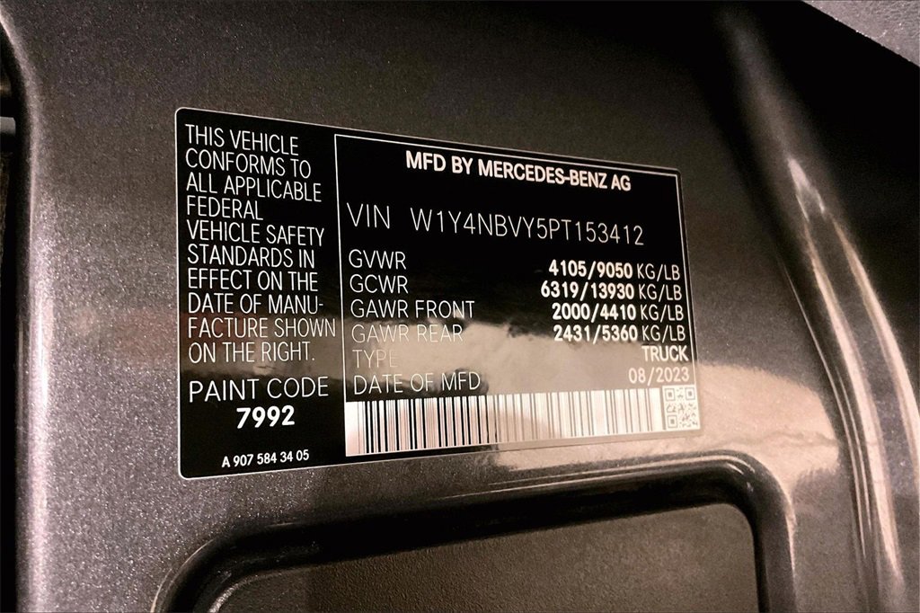 Used 2023 Mercedes-Benz Sprinter 2500 image 26