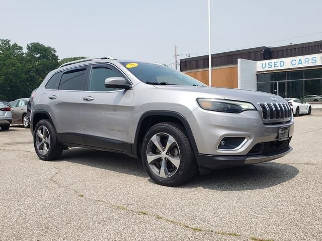 Used 2019 Jeep Cherokee Limited w/ Trailer Tow Group AWD/4WD image 2