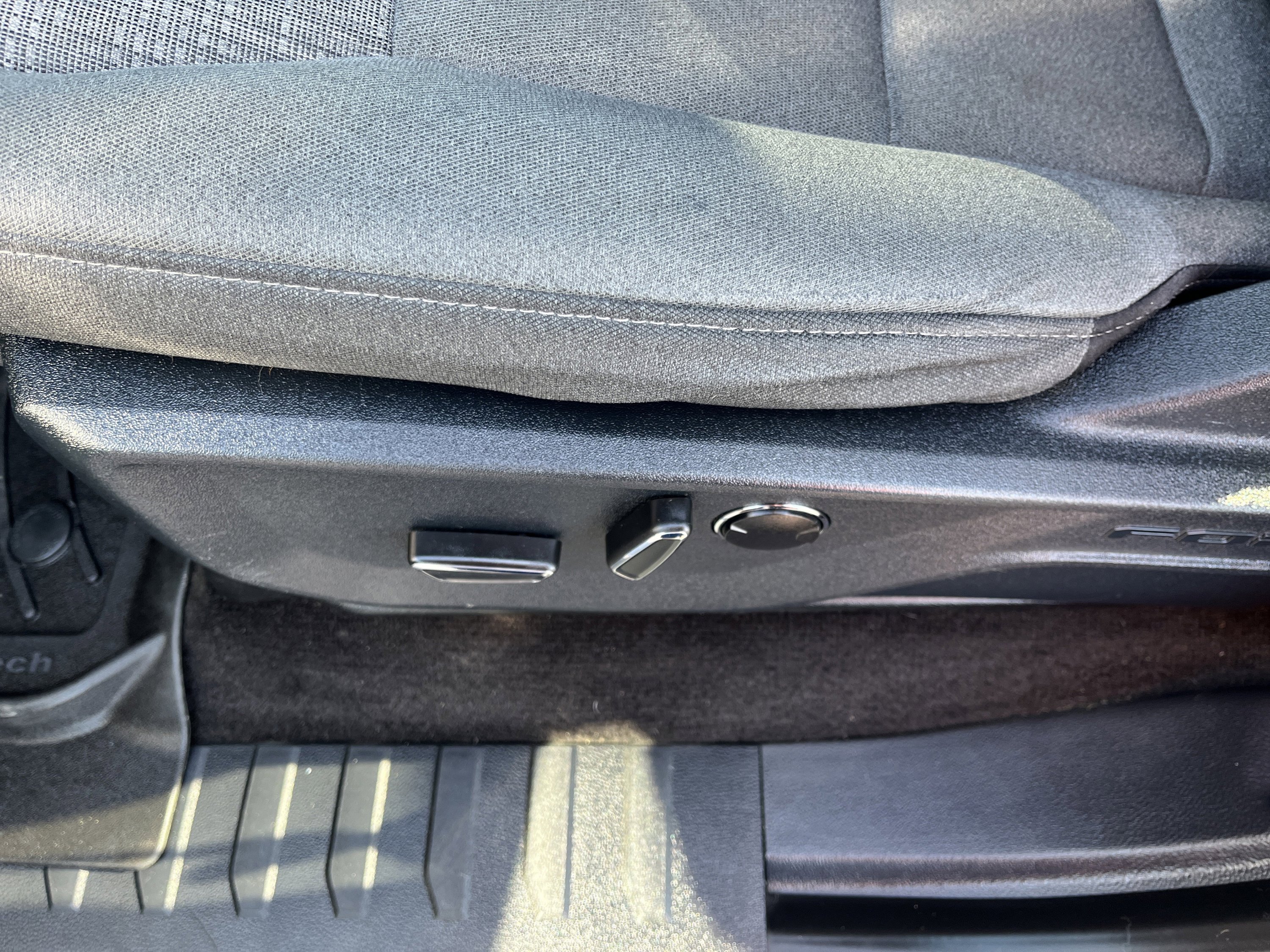 Used 2021 Ford F150 XLT w/ Equipment Group 302A High image 14