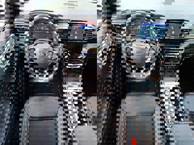 Used 2023 Ford Explorer ST-Line w/ Class IV Trailer Tow Package image 12