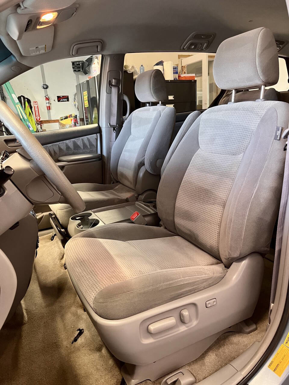 Used 2008 Toyota Sienna LE image 13