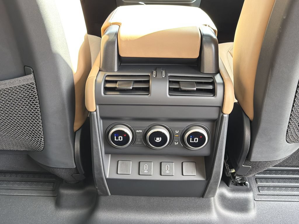 New 2026 Land Rover Defender 110 S AWD/4WD image 18