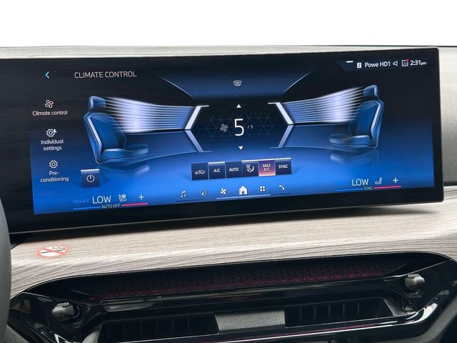 Used 2026 BMW 330i xDrive Sedan AWD/4WD image 30