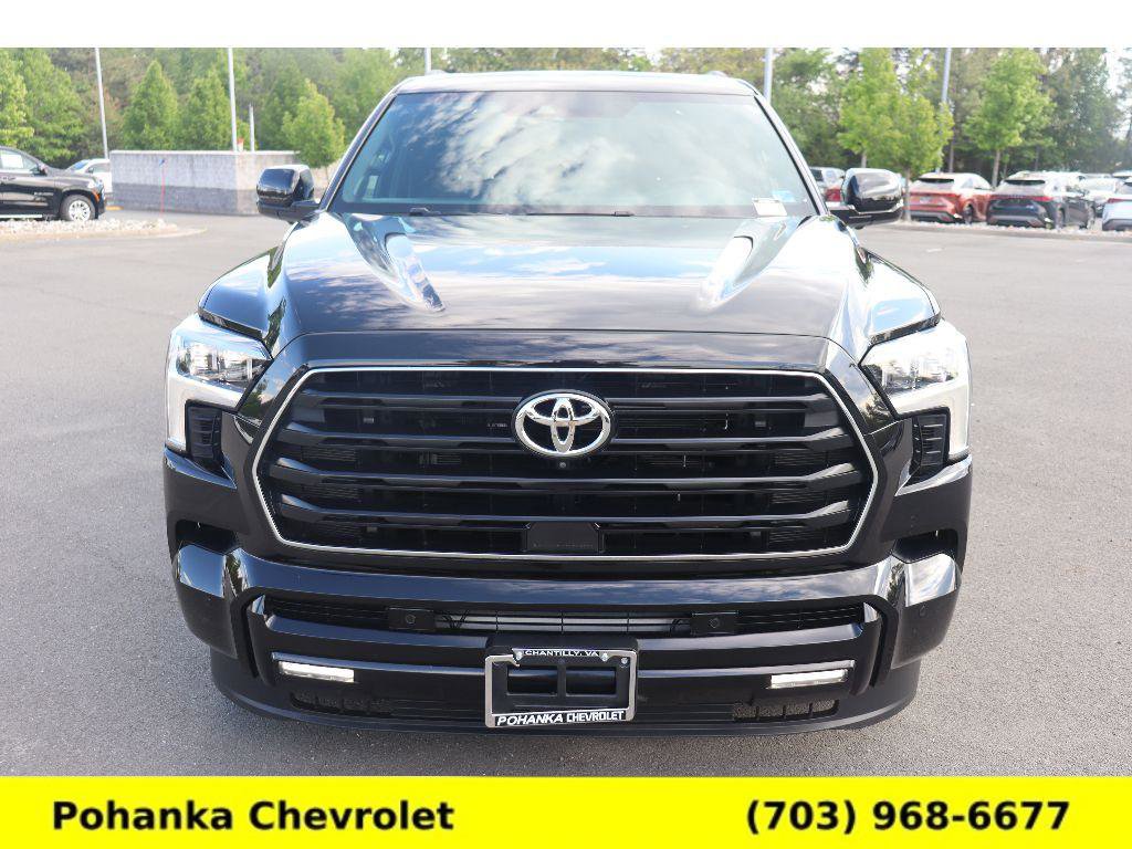Used 2025 Toyota Sequoia Limited w/ Tow Technology Package AWD/4WD image 2