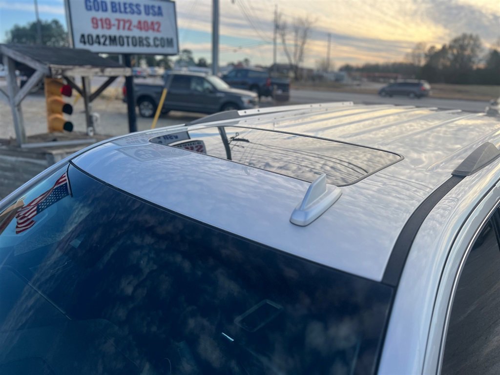 Used 2015 GMC Yukon Denali w/ Open Road Package image 11