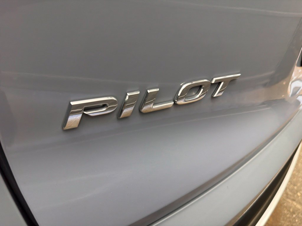 Used 2022 Honda Pilot Touring image 27