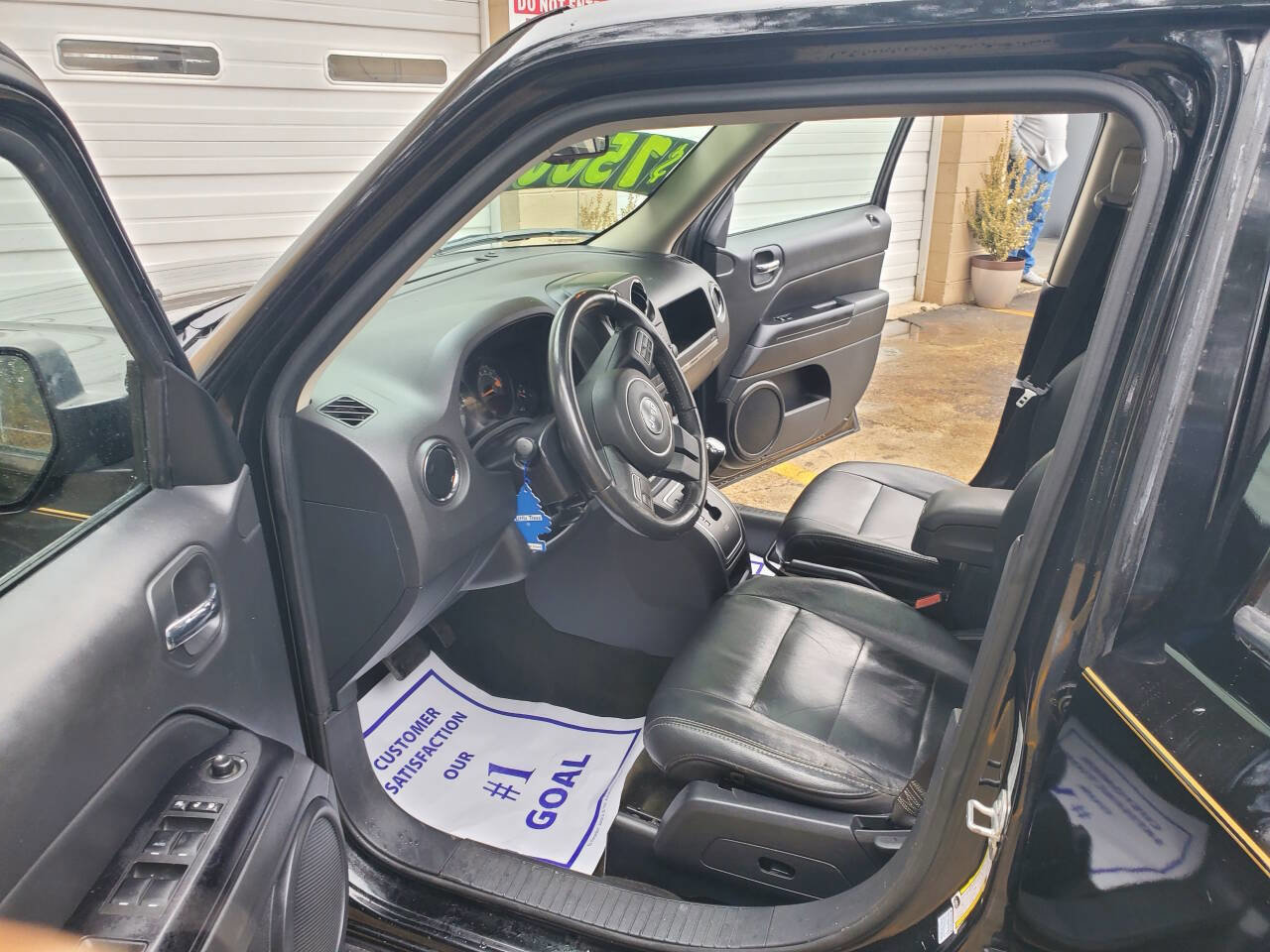Used 2016 Jeep Patriot High Altitude AWD/4WD image 8