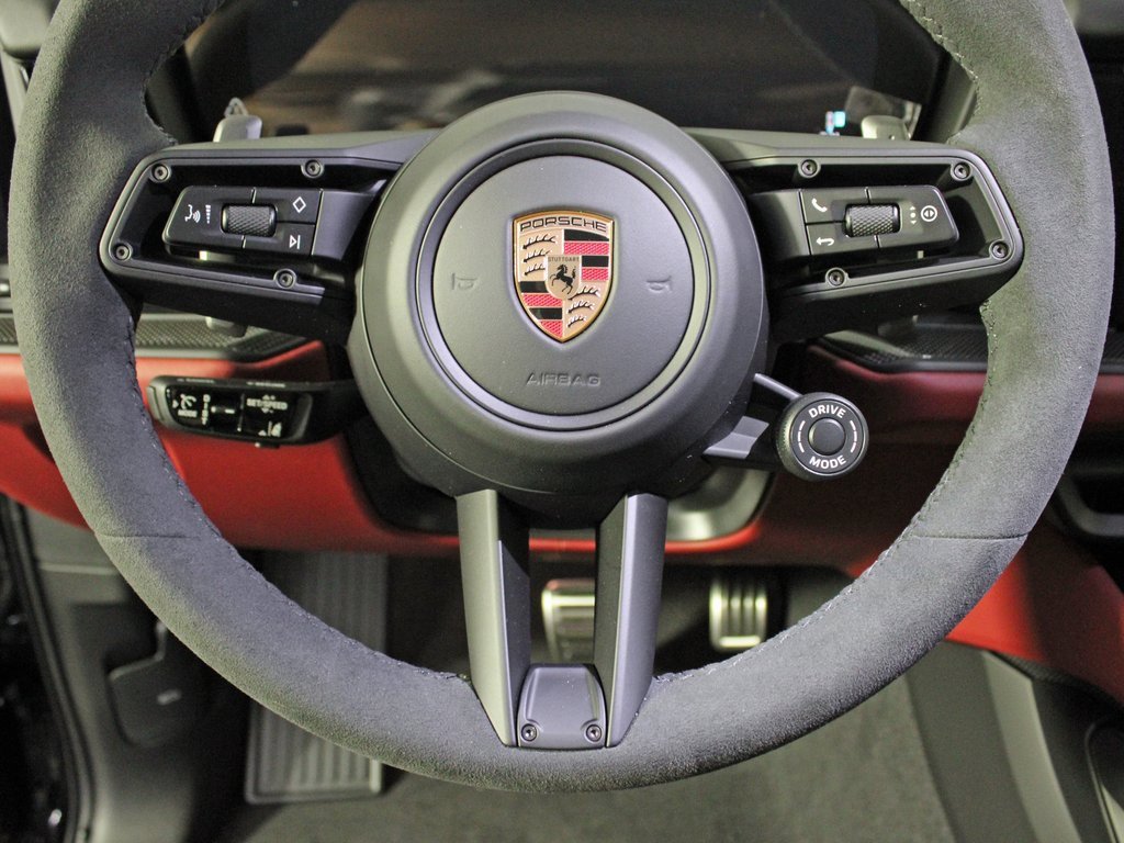 New 2026 Porsche Cayenne GTS image 24