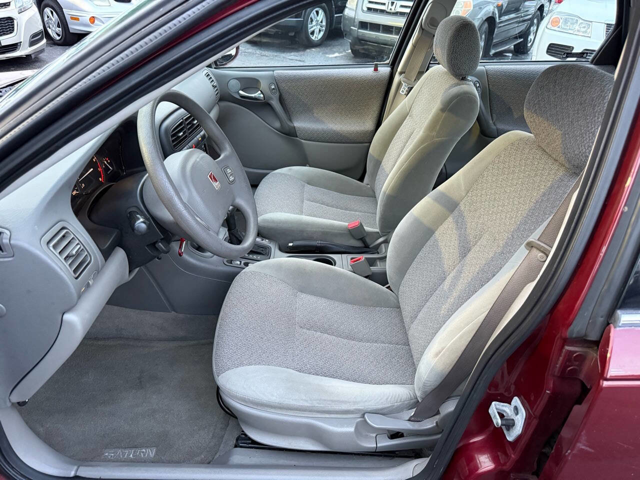 Used 2002 Saturn L-Series L100 w/ Special Edition Pkg image 17