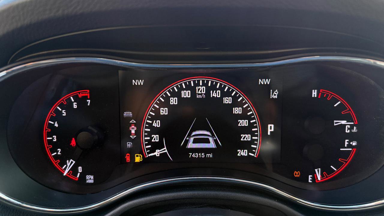 Used 2017 Dodge Durango Citadel w/ Technology Group AWD/4WD image 14