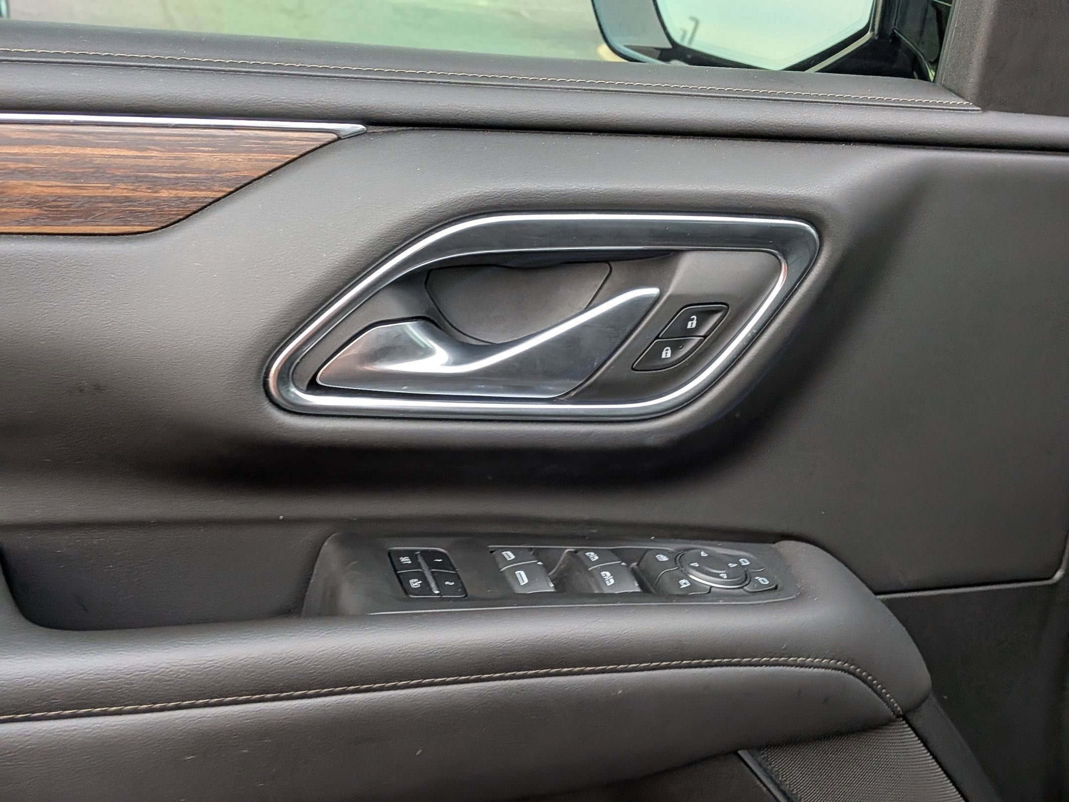 Used 2022 Chevrolet Tahoe High Country image 15