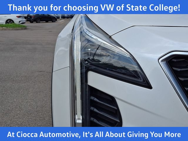 Used 2020 Cadillac XT4 Sport w/ Driver Awareness Package AWD/4WD image 12
