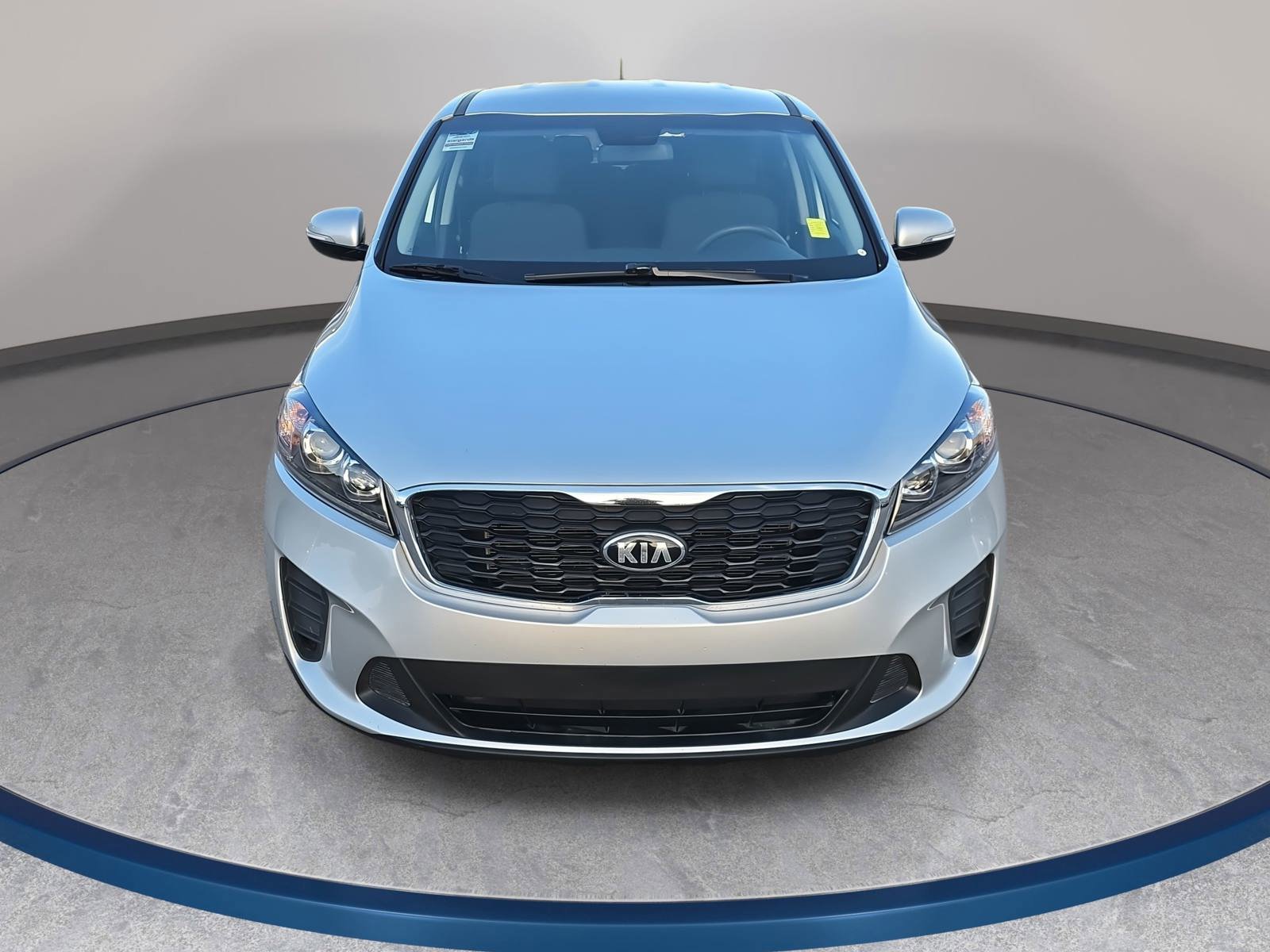 Used 2020 Kia Sorento LX FWD image 2