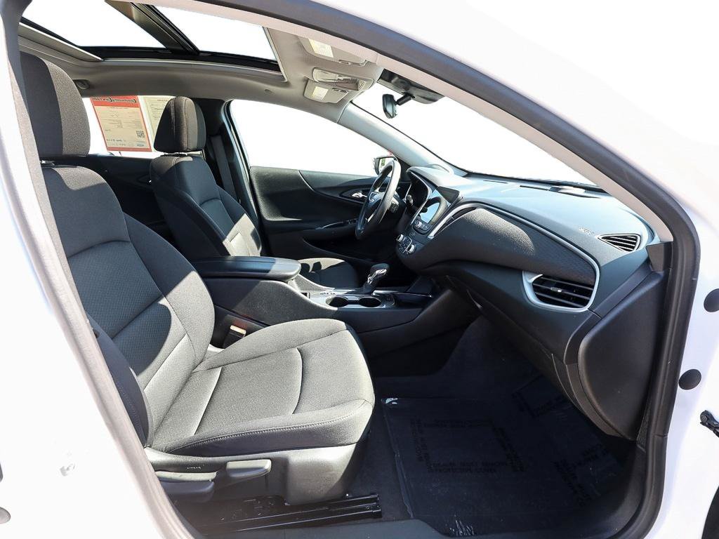 Used 2024 Chevrolet Malibu LT FWD image 21