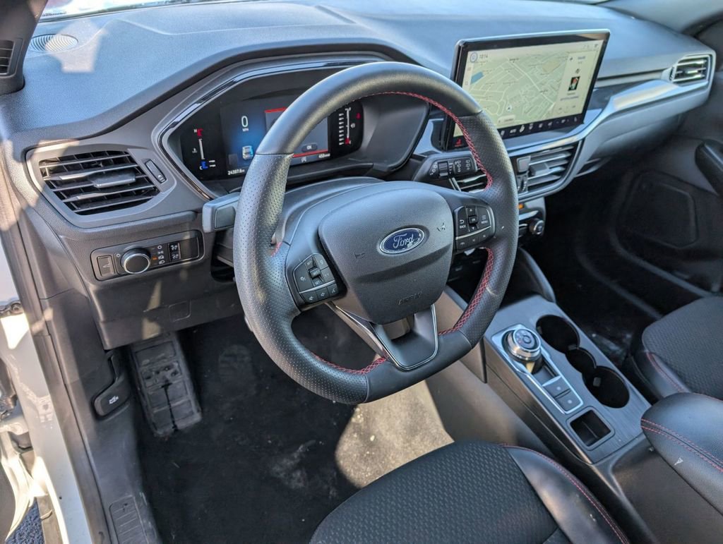 Used 2023 Ford Escape ST-Line w/ Tech Pack #1 image 19