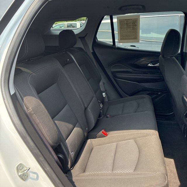 Used 2023 GMC Terrain SLE w/ Elevation Edition AWD/4WD image 7