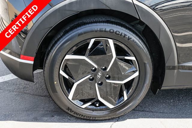 Certified 2024 Hyundai Ioniq 5 SEL RWD image 8