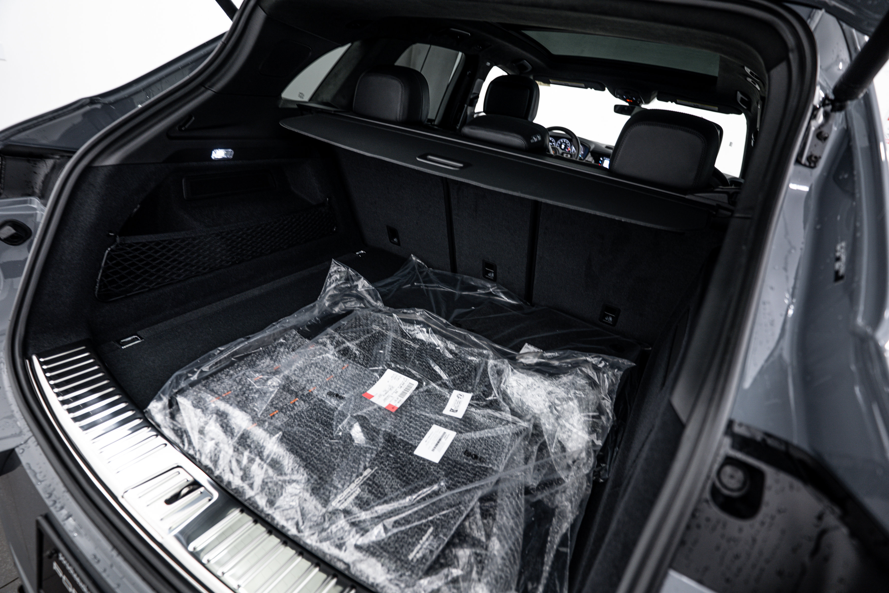 New 2026 Porsche Cayenne GTS AWD/4WD image 16
