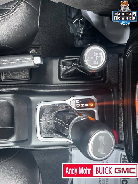 Used 2023 Jeep Wrangler Unlimited Sahara w/ Cold Weather Group AWD/4WD image 34