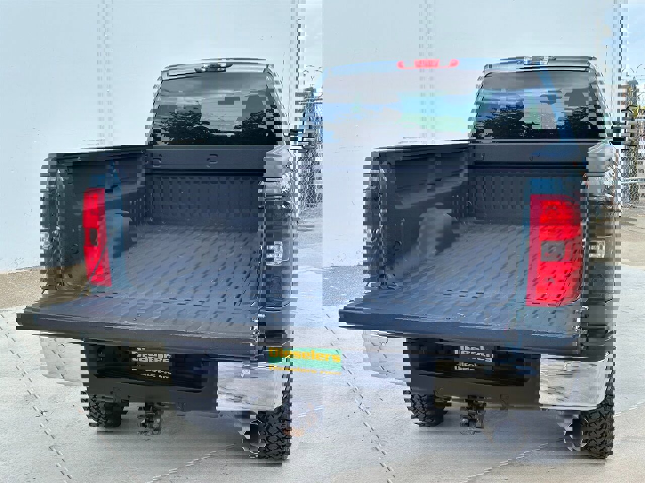 Used 2007 Chevrolet Silverado 2500 LT w/ 2LT Audio Package image 6