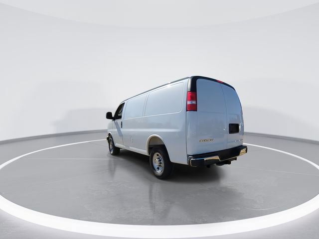 New 2025 Chevrolet Express 2500 Work Van w/ Driver Convenience Package image 7
