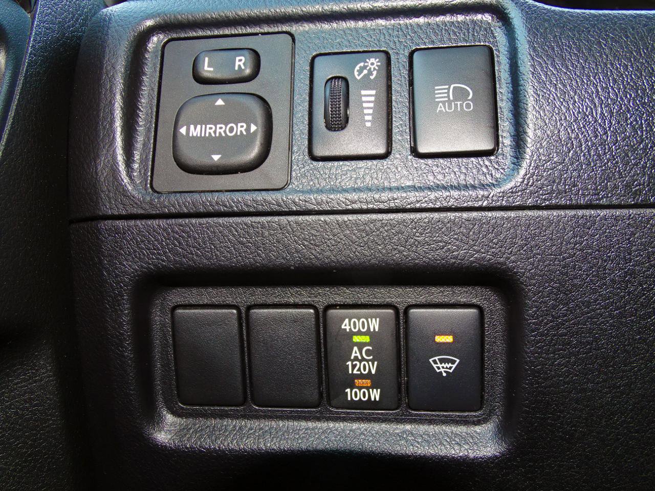 Used 2024 Toyota 4Runner SR5 image 31