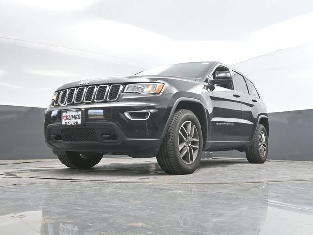 Used 2020 Jeep Grand Cherokee Laredo w/ Quick Order Package 2BN North AWD/4WD image 49
