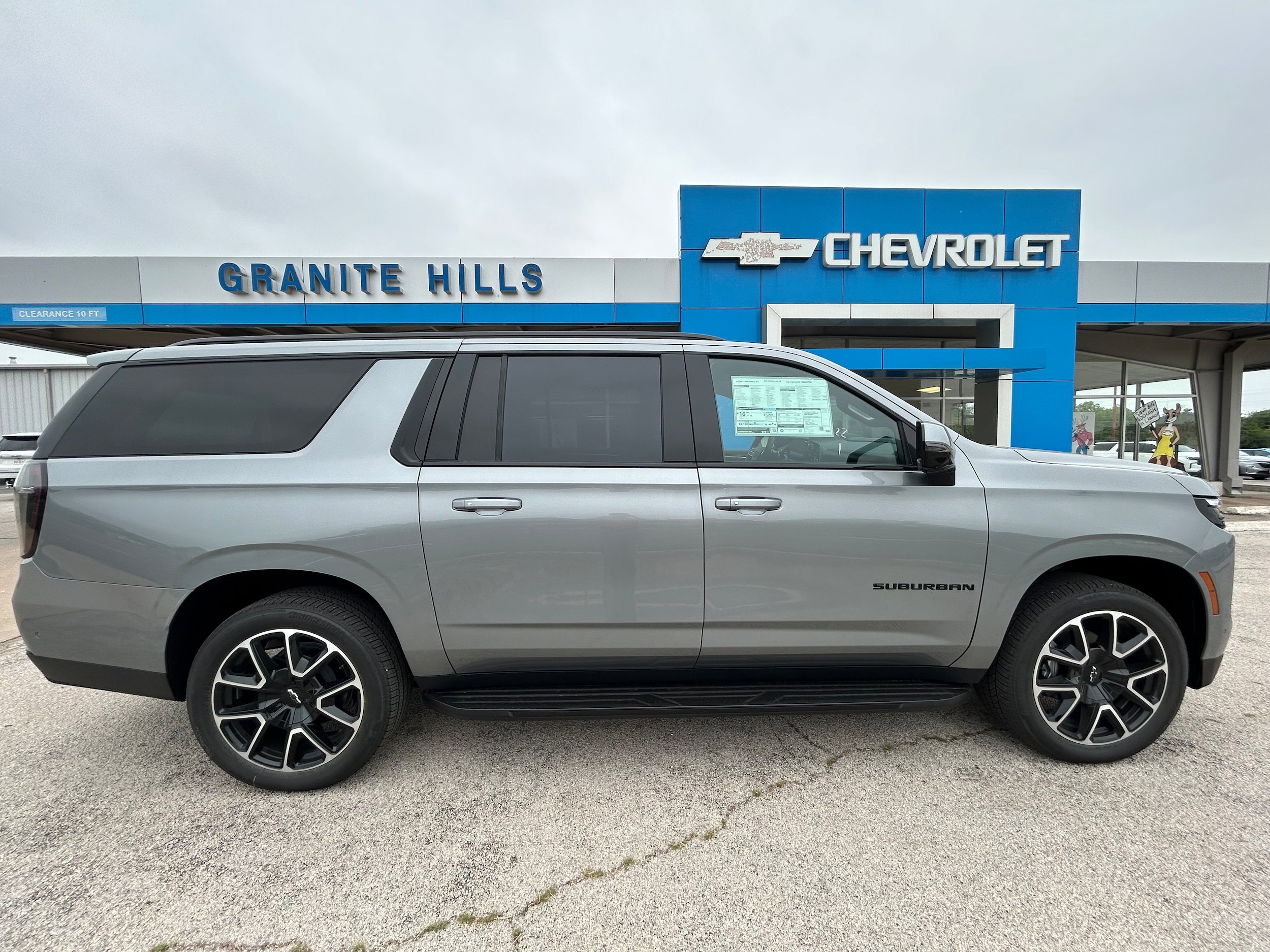 New 2026 Chevrolet Suburban RST w/ Advanced Technology Package AWD/4WD image 14
