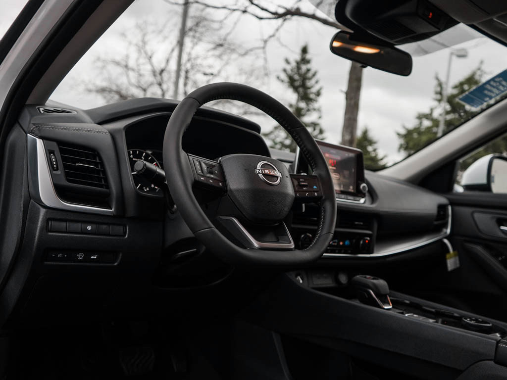New 2026 Nissan Rogue SV AWD/4WD image 19
