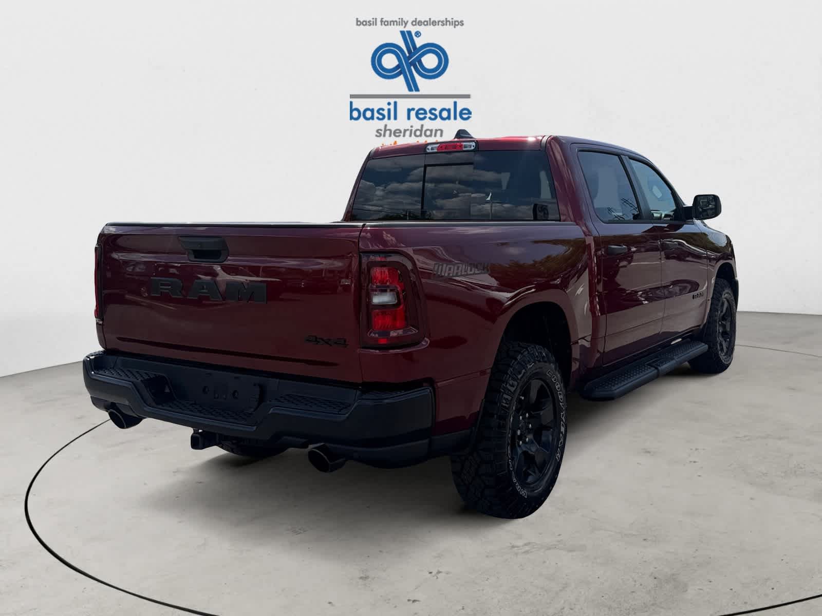 Used 2025 RAM 1500 Warlock AWD/4WD image 7