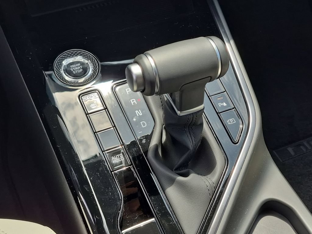 New 2026 Kia Niro EX FWD image 16