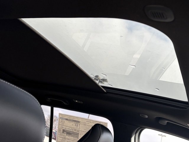 New 2026 Jeep Grand Cherokee Limited image 32