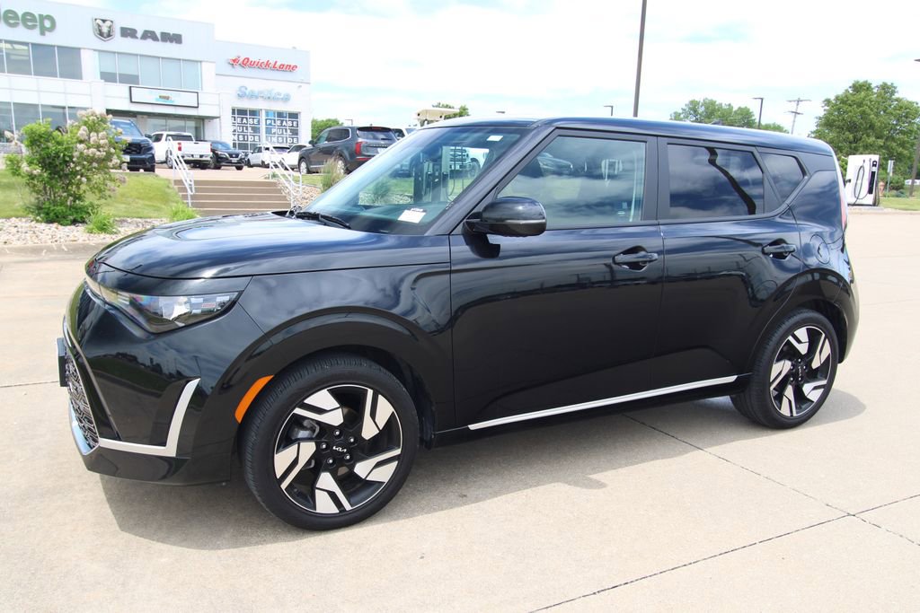 Used 2023 Kia Soul GT-Line FWD image 18