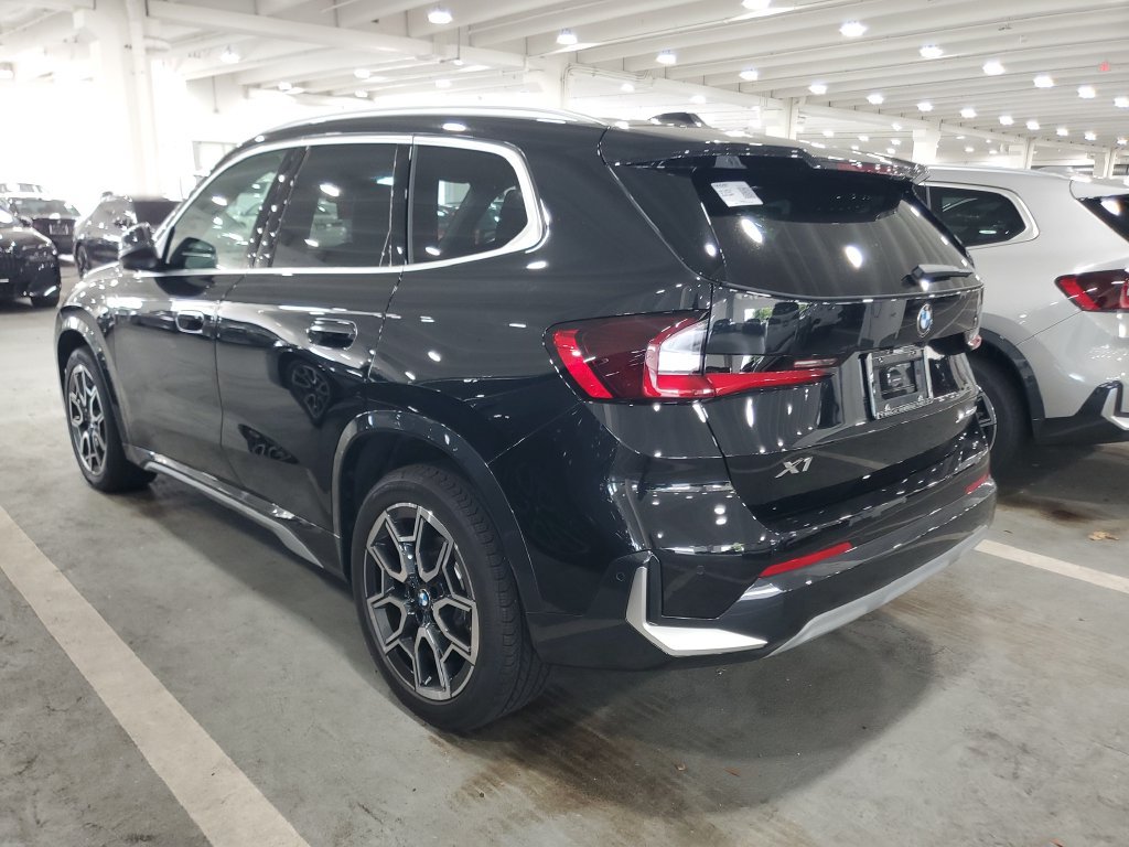 Used 2026 BMW X1 xDrive28i w/ Convenience Package AWD/4WD image 4