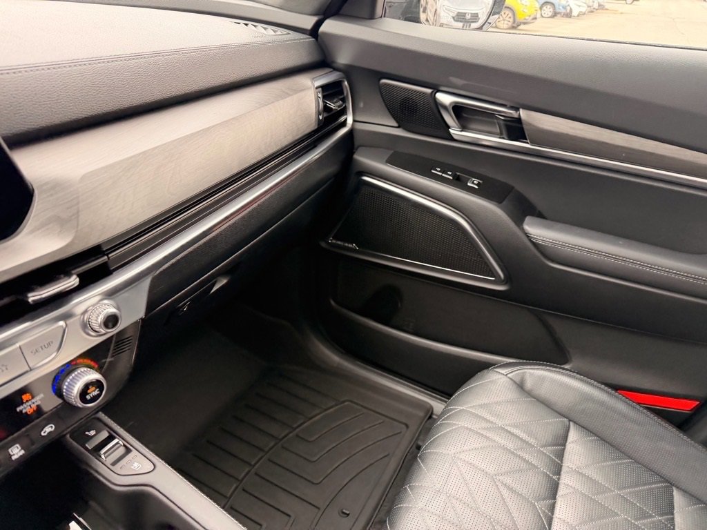 Used 2023 Kia Telluride SX Prestige X-Pro image 13