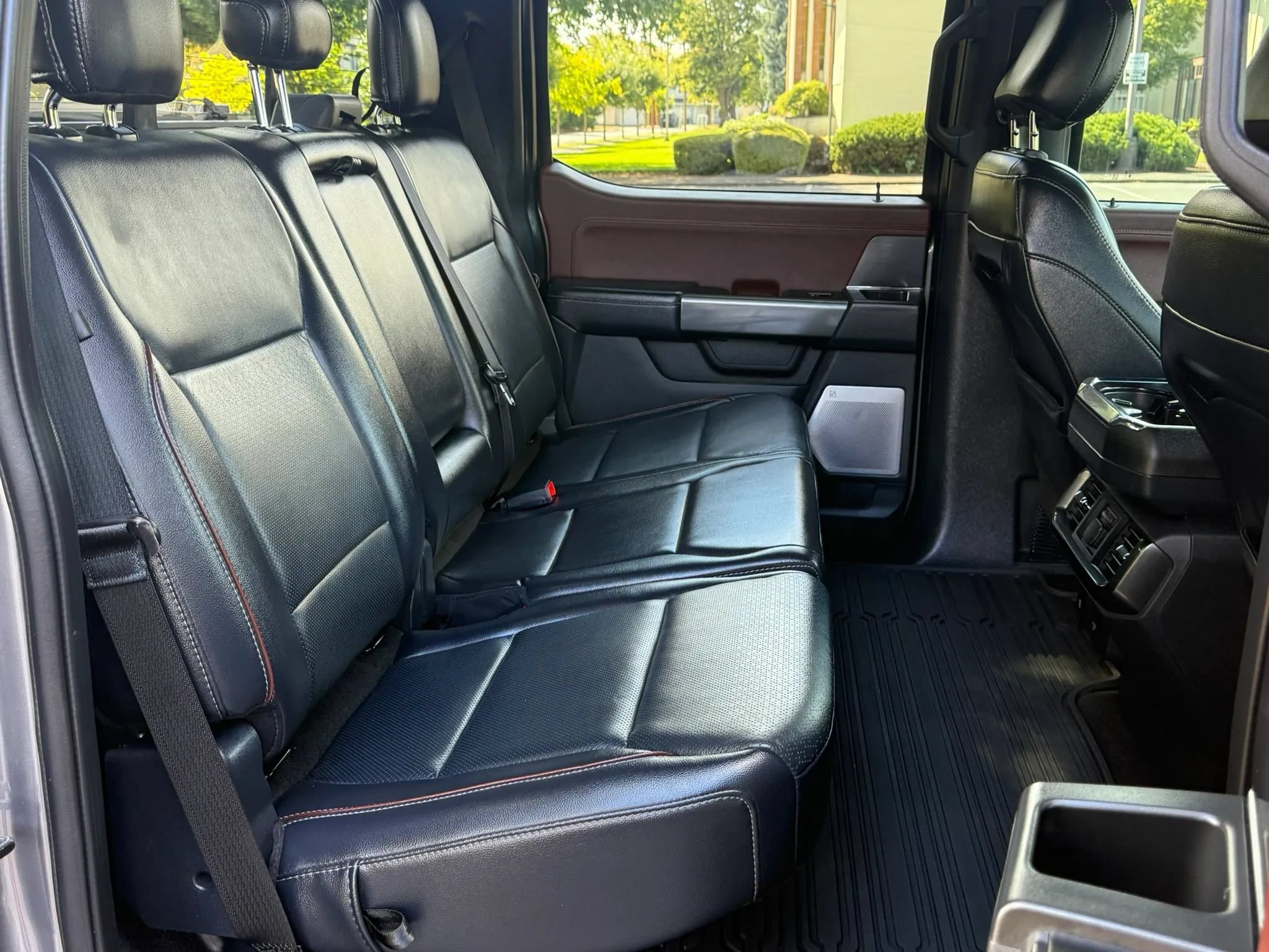 Used 2021 Ford F150 Lariat w/ Equipment Group 502A High AWD/4WD image 31