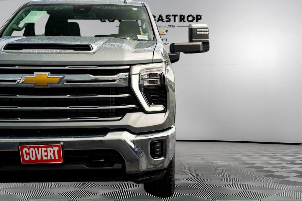Certified 2026 Chevrolet Silverado 3500 LTZ w/ LTZ Convenience Package AWD/4WD image 8