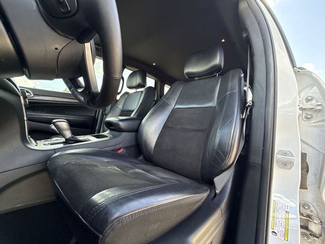 Used 2019 Jeep Grand Cherokee Altitude RWD image 11