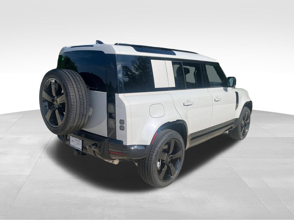 New 2026 Land Rover Defender 110 X-Dynamic SE AWD/4WD image 5