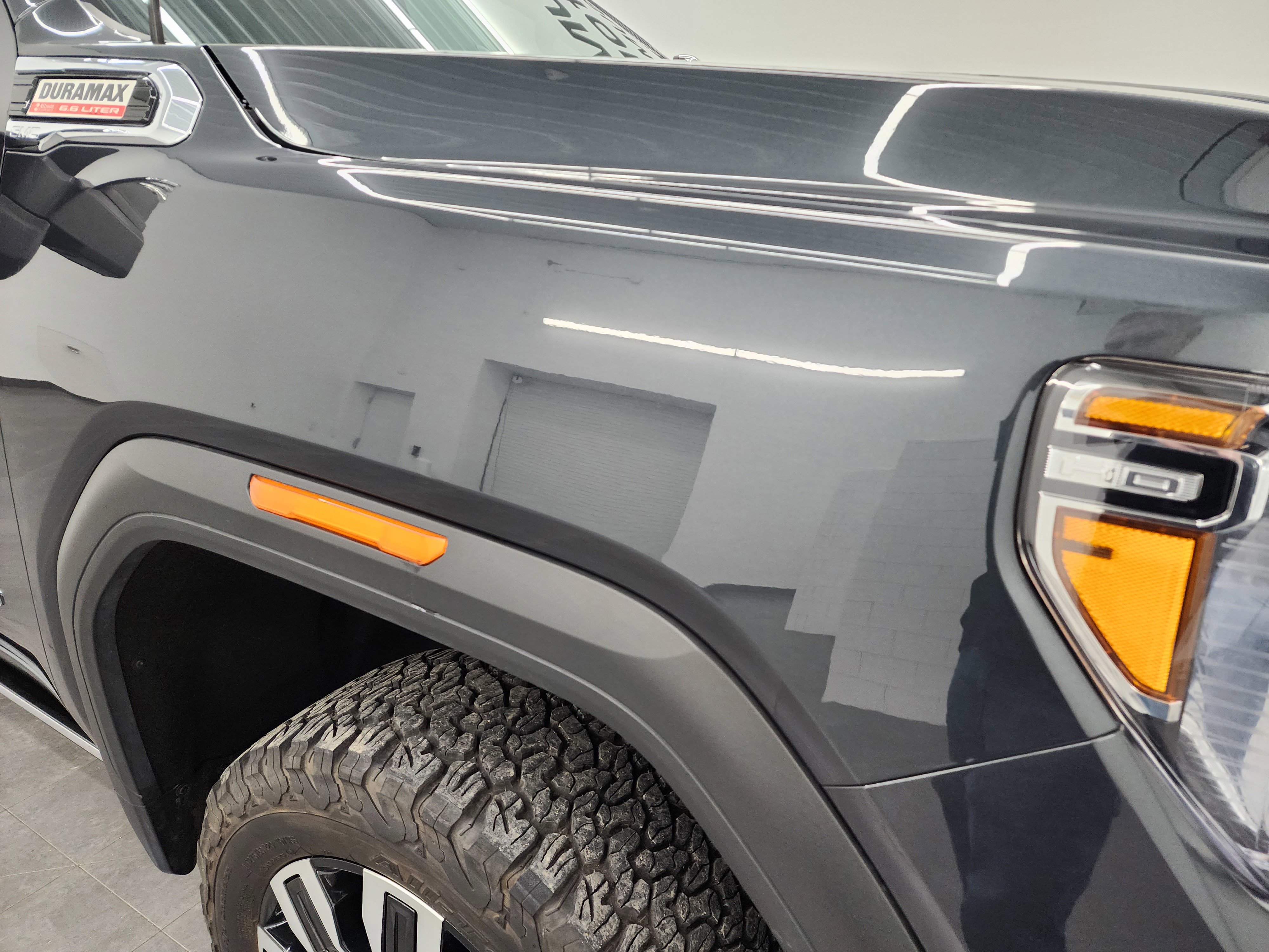 Used 2023 GMC Sierra 3500 Denali w/ Denali Ultimate Package image 25