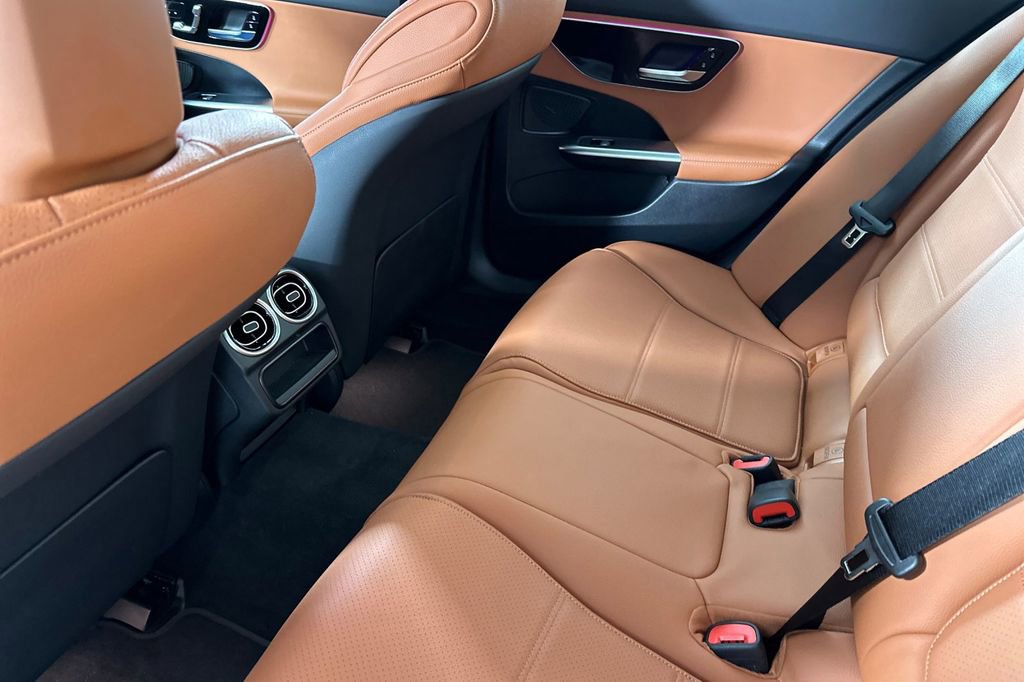 Certified 2025 Mercedes-Benz C 300 4MATIC Sedan image 15