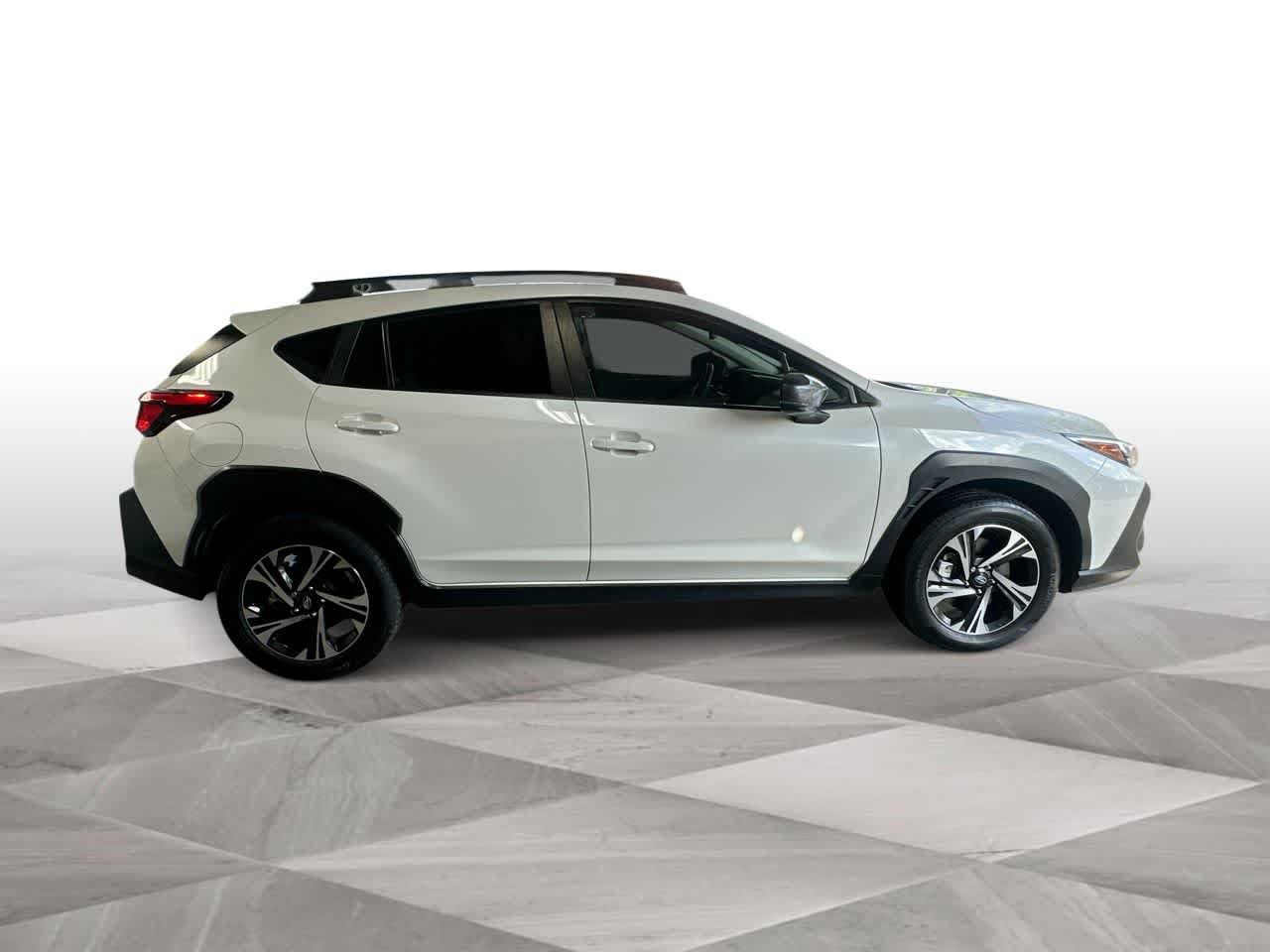 Used 2024 Subaru Crosstrek 2.0i Premium AWD/4WD image 9